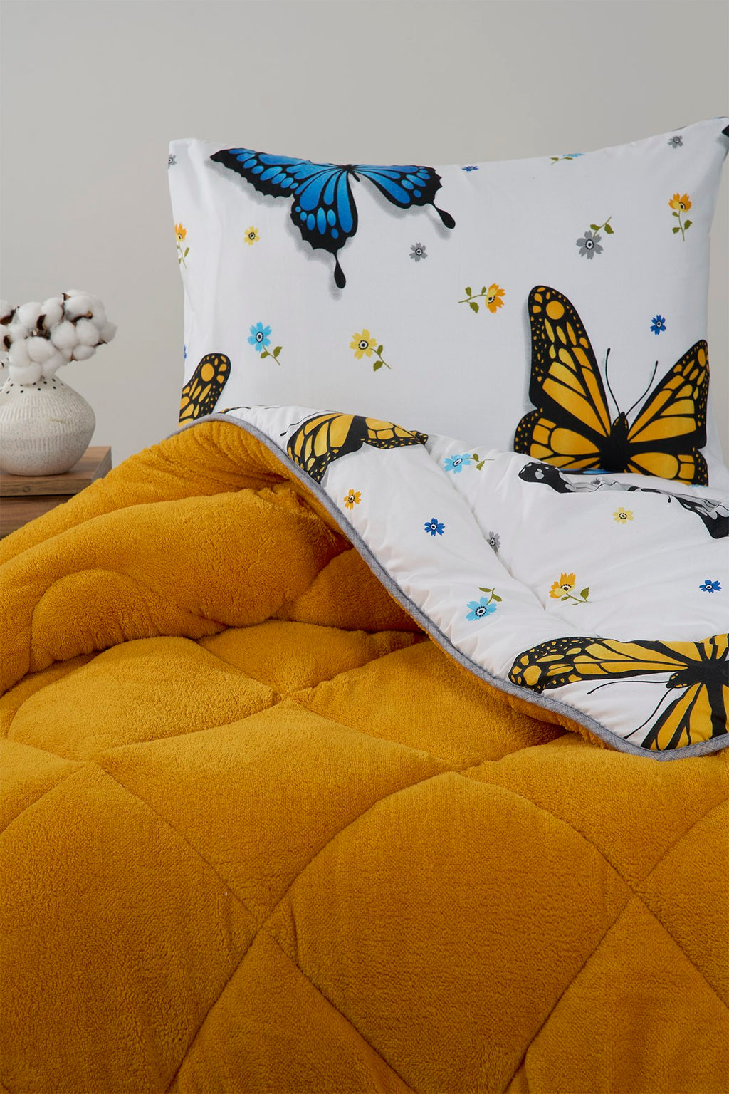 ETE HOMETEX TEK KİŞİLİK LÜX WELSOFT YORGAN SETİ KELEBEK HARDAL155X215CM 8696474232008