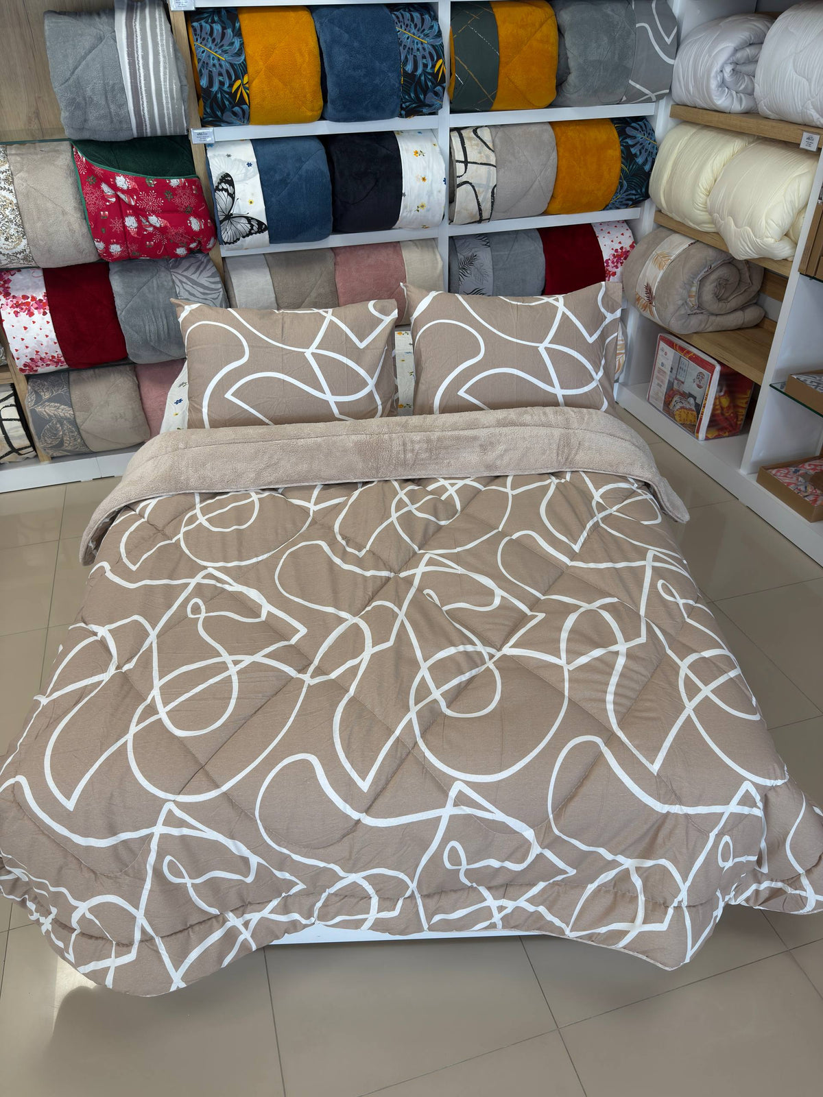 ETE HOMETEX ÇİFT KİŞİLİK LÜX WELSOFT YORGAN SETİ 195X215CM MİX BEJ 8696474232092