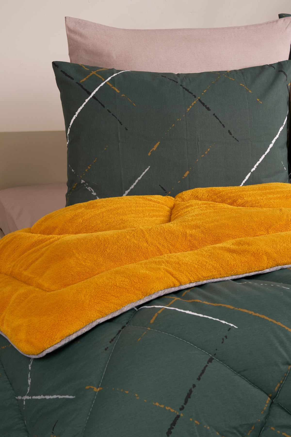 ETE HOMETEX ÇİFT KİŞİLİK WELSOFT UYKU SETİ YANSIMA HARDAL 8696474231992