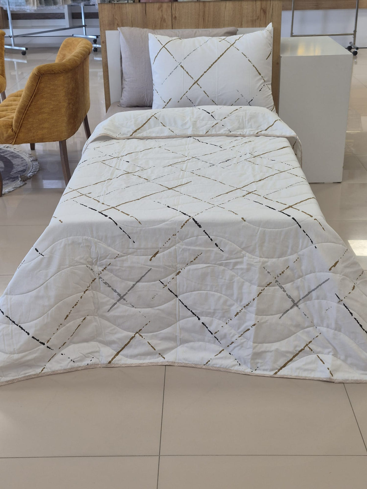 ETEHOMETEX Pamuklu Kapitoneli Yatak Örtüsü TAKIMI TEK KİŞİLİK YANSIMA 8696474232125