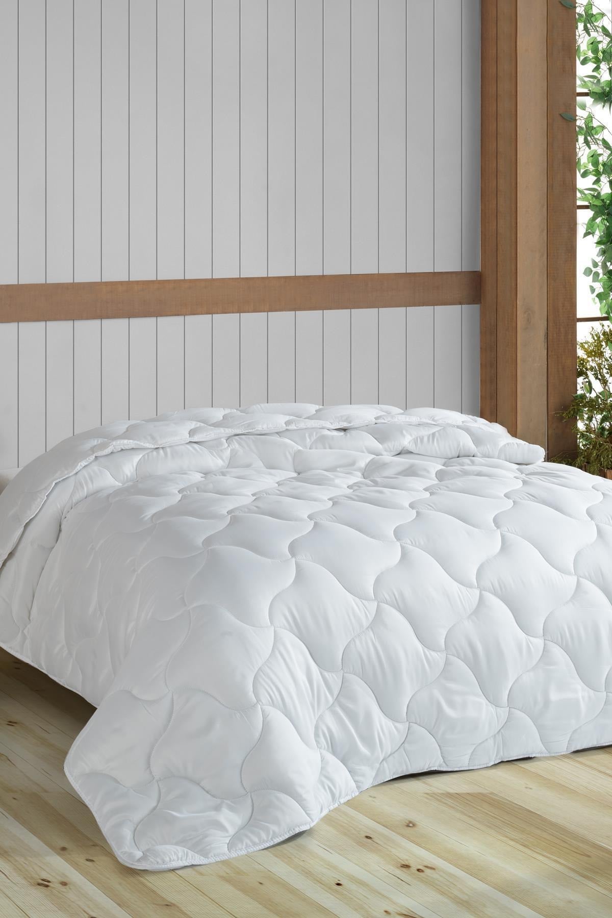 ETE HOMETEX ÇİFT KİŞİLİK MİCROFİBER YORGAN 195x215 CM 8699297000863
